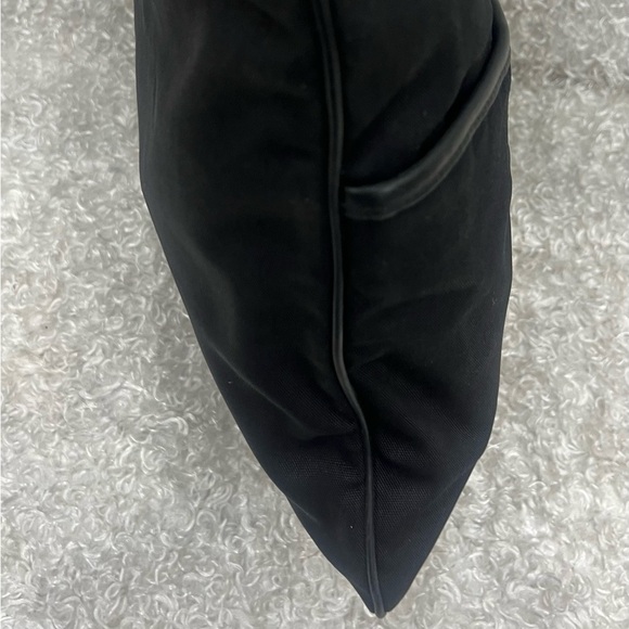 GUCCI Nylon Web Accent Interlocking GG Logo Messenger Bag - Picture 4 of 14